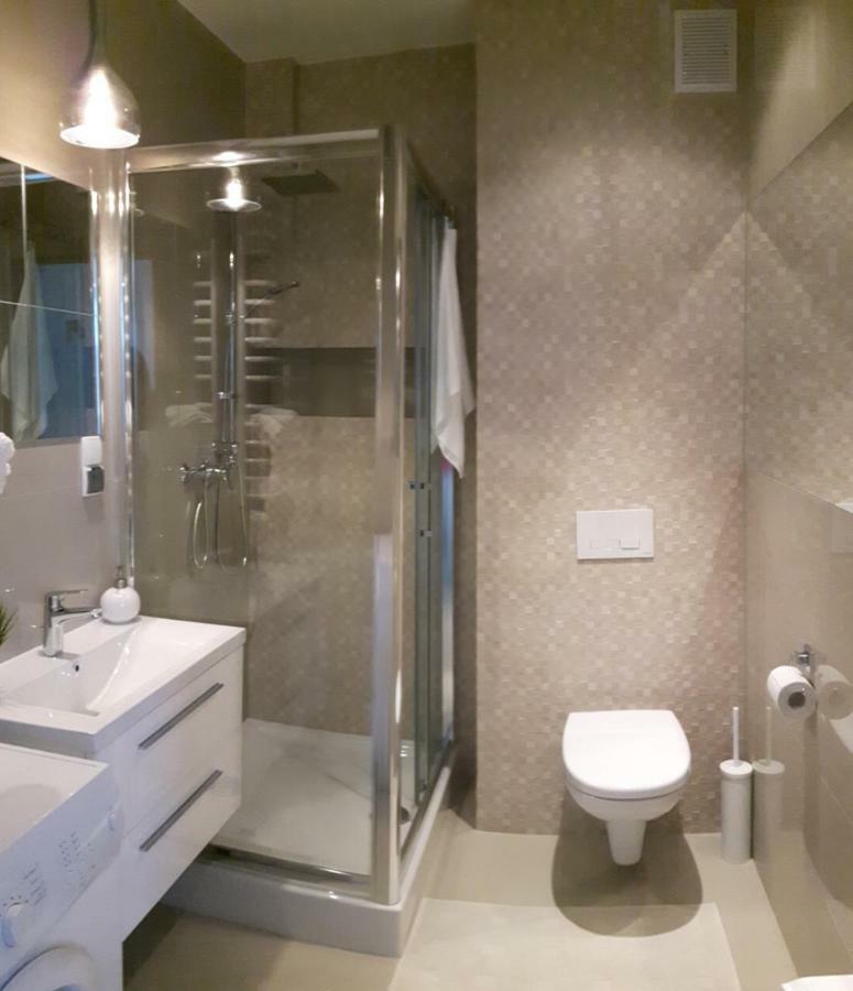 מילץ' Apartament Jack מראה חיצוני תמונה