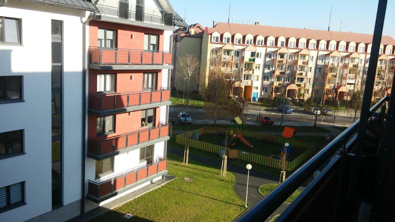 מילץ' Apartament Jack מראה חיצוני תמונה